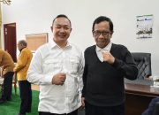 Silaturahmi di Pontianak, Prof. Mahfud MD Tekankan Keseimbangan Penegakan Hukum dan Pembangunan Daerah Narasi Berita