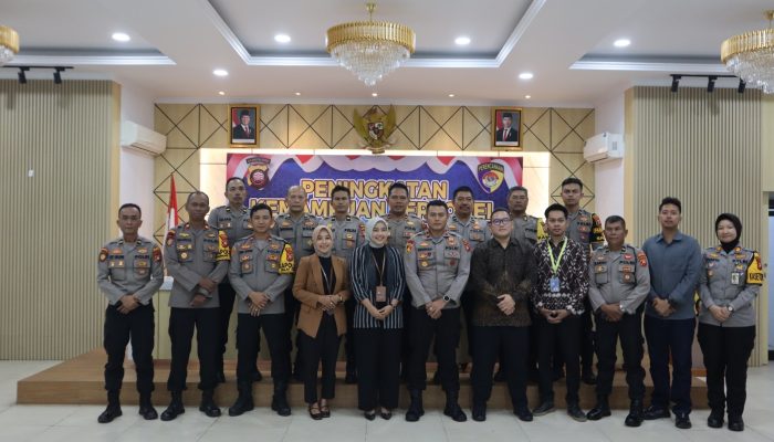 Tingkatkan Kualitas Pelayanan Publik, Polres Ketapang Gandeng Bank BNI Gelar Pelatihan Pelayanan Prima