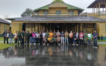 Kerja Bakti Gabungan di Keraton Matan, Wujud Sinergi Pemerintah dan Aparat di Benua Kayong