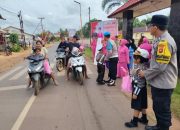 Bulan Penuh Berkah, Polsek Kendawangan Gelar Bukber dengan Tokoh Masyarakat dan Berbagi Takjil serta Santuni Anak Yatim